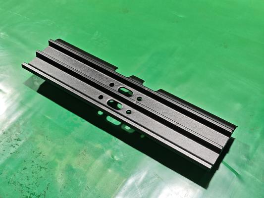 SK120,312,E120B/700/8 ट्रिपल ग्राउज़र ट्रैक शू पिच 171.5